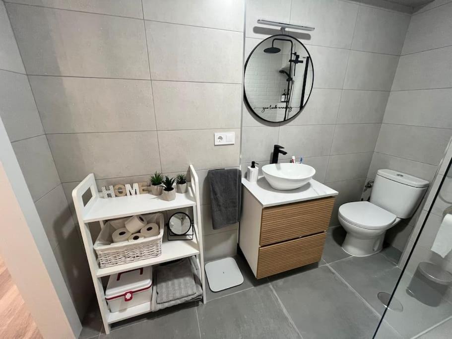 Piso Recien Reformado En El Centro De Santander, Zona Estaciones Apartment Exterior foto
